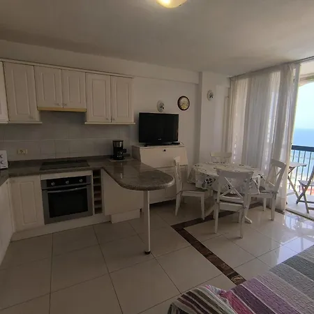 Americas Ocean View Apartamento *